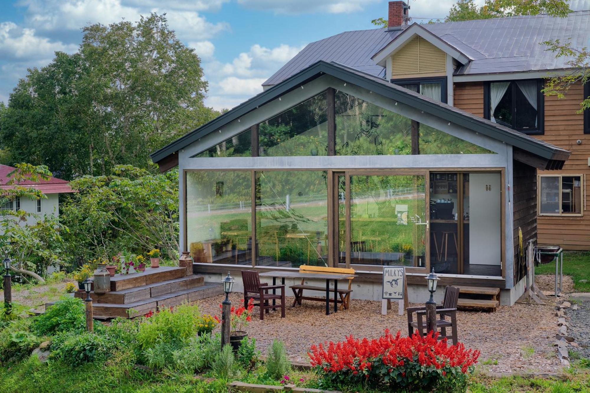 Country Milky House Couette-café