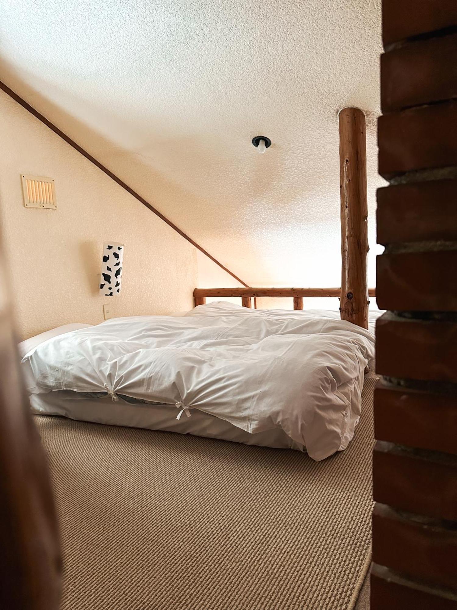 Country Milky House 2*